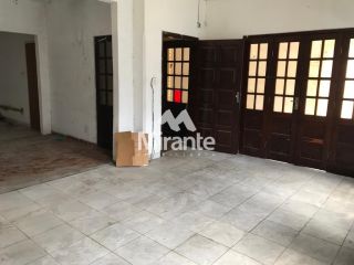Casa Para Alugar com 5 quartos no bairro Centro em Feira De Santana