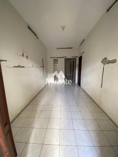 Casa Para Alugar com 3 quartos no bairro Ponto Central em Feira De Santana