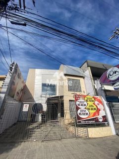 Prédio / Edifício Inteiro Comercial Para Alugar no bairro Centro em Feira De Santana
