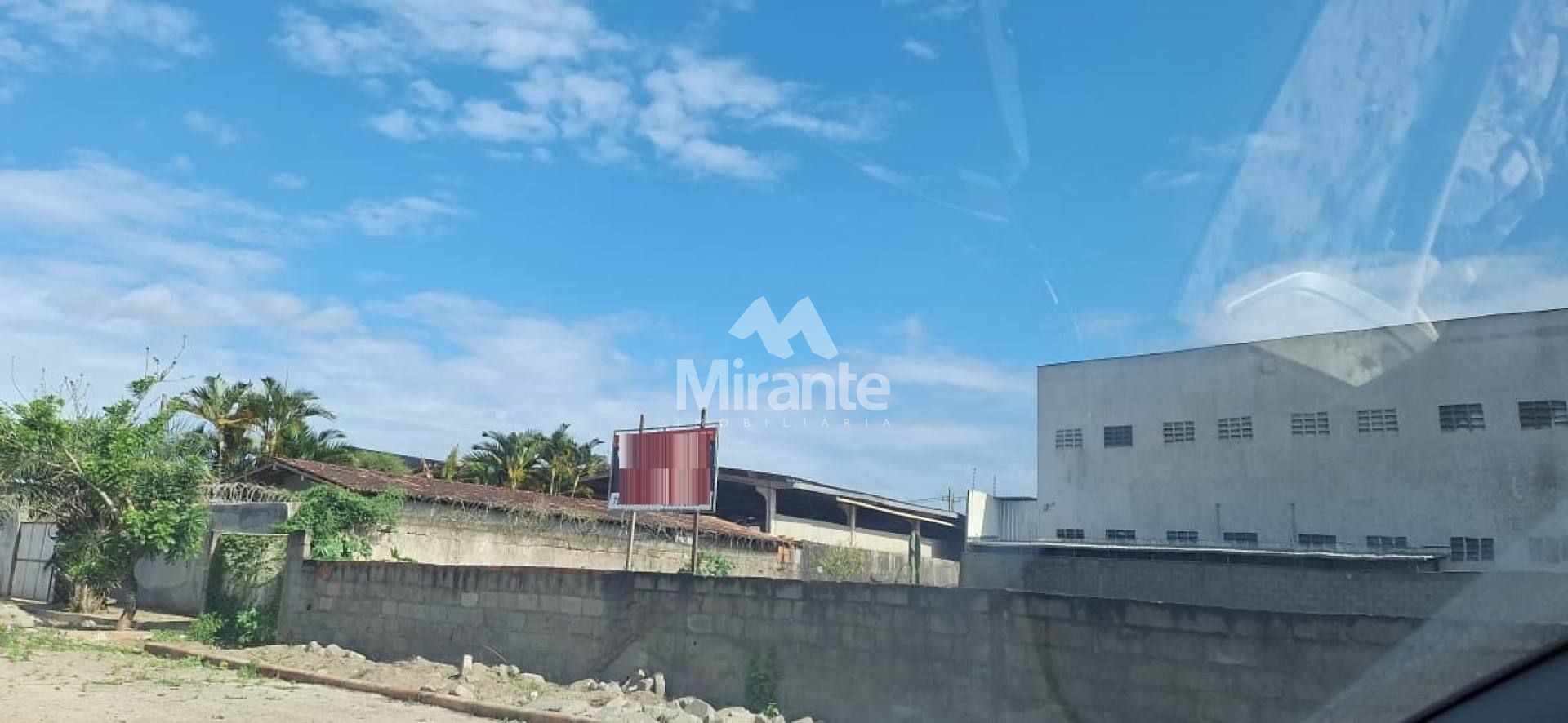Lote / Terreno de Bairro Para Alugar no bairro Sim em Feira De Santana