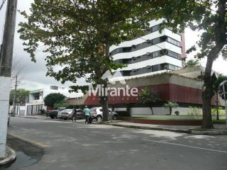 Apartamento Para Alugar com 4 quartos sendo 3 suítes no bairro Kalilândia em Feira De Santana