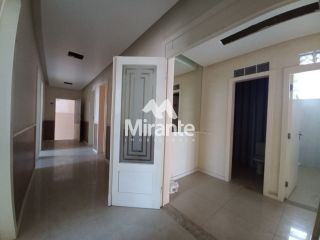 Casa Para Alugar no bairro Centro em Feira De Santana