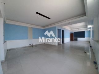Casa Para Alugar no bairro Centro em Feira De Santana