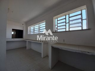 Casa Para Alugar no bairro Centro em Feira De Santana