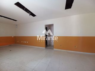 Casa Para Alugar no bairro Centro em Feira De Santana