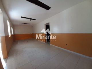 Casa Para Alugar no bairro Centro em Feira De Santana