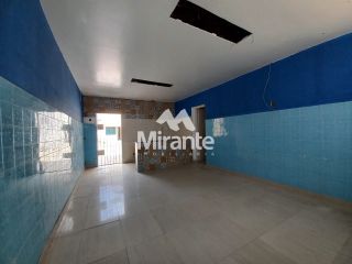 Casa Para Alugar no bairro Centro em Feira De Santana