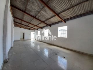Casa Para Alugar no bairro Centro em Feira De Santana
