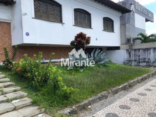 Casa Para Alugar no bairro Centro em Feira De Santana