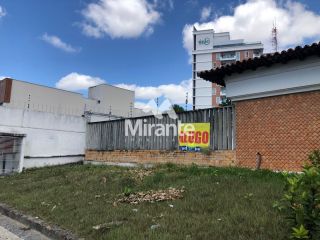 Casa Para Alugar no bairro Centro em Feira De Santana