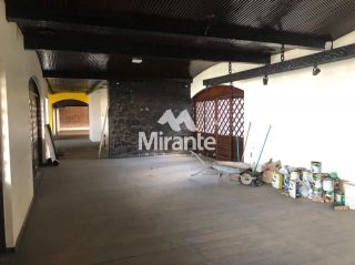 Casa Para Alugar no bairro Centro em Feira De Santana