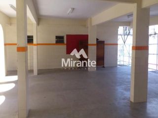 Prédio / Edifício Inteiro Comercial Para Alugar no bairro Centro em Feira De Santana