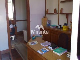 Prédio / Edifício Inteiro Comercial Para Alugar no bairro Centro em Feira De Santana