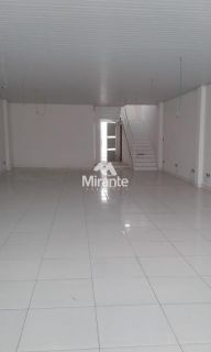 Prédio / Edifício Inteiro Comercial Para Alugar no bairro São João em Feira De Santana