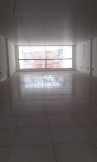 Prédio / Edifício Inteiro Comercial Para Alugar no bairro São João em Feira De Santana