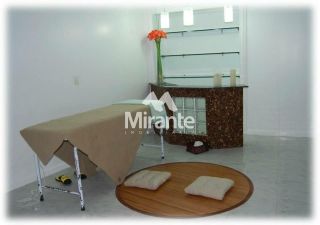 Prédio / Edifício Inteiro Comercial Para Alugar no bairro Conceição em Feira De Santana