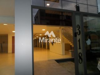 Prédio / Edifício Inteiro Comercial Para Alugar no bairro Santa Mônica em Feira De Santana