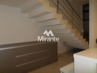 Prédio / Edifício Inteiro Comercial Para Alugar no bairro Santa Mônica em Feira De Santana