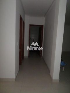 Prédio / Edifício Inteiro Comercial Para Alugar no bairro Santa Mônica em Feira De Santana