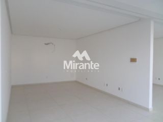 Prédio / Edifício Inteiro Comercial Para Alugar no bairro Santa Mônica em Feira De Santana