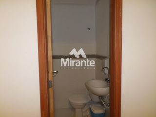 Prédio / Edifício Inteiro Comercial Para Alugar no bairro Santa Mônica em Feira De Santana