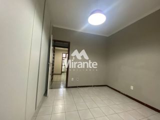 Casa de Condomínio Para Alugar 3 suítes no bairro Caseb em Feira De Santana