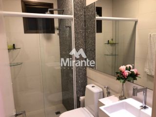 Apartamento Para Vender com 4 quartos sendo 4 suítes no bairro Santa Mônica em Feira De Santana
