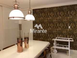 Apartamento Para Vender com 4 quartos sendo 4 suítes no bairro Santa Mônica em Feira De Santana