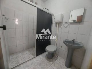 Casa Para Vender com 3 quartos sendo 1 suíte no bairro 35 BI em Feira De Santana