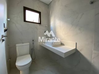 Casa de Condomínio Para Vender com 4 quartos 3 suítes no bairro Sim em Feira De Santana