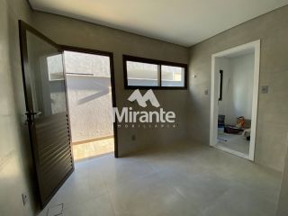 Casa de Condomínio Para Vender com 4 quartos 3 suítes no bairro Sim em Feira De Santana