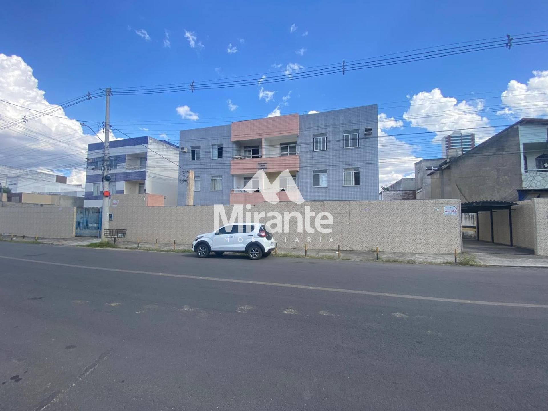 Apartamento Para Alugar com 2 quartos 1 suítes no bairro Parque Getúlio Vargas em Feira De Santana