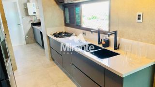 Apartamento Para Alugar com 3 quartos sendo 3 suítes no bairro Santa Mônica em Feira De Santana