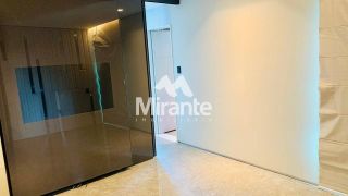 Apartamento Para Alugar com 3 quartos sendo 3 suítes no bairro Santa Mônica em Feira De Santana