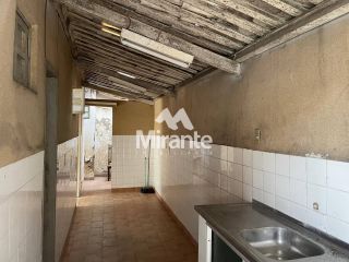 Casa Para Vender com 3 quartos no bairro Santa Mônica em Feira De Santana