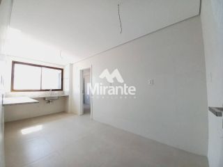 Apartamento Para Vender com 3 quartos sendo 3 suítes no bairro Santa Mônica em Feira De Santana