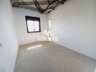 Apartamento Para Vender com 3 quartos sendo 3 suítes no bairro Santa Mônica em Feira De Santana