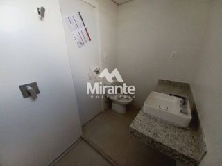 Apartamento Para Vender com 3 quartos sendo 3 suítes no bairro Santa Mônica em Feira De Santana