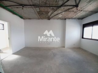 Apartamento Para Vender com 3 quartos sendo 3 suítes no bairro Santa Mônica em Feira De Santana