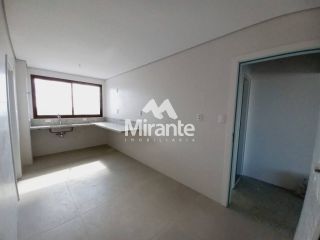 Apartamento Para Vender com 3 quartos sendo 3 suítes no bairro Santa Mônica em Feira De Santana