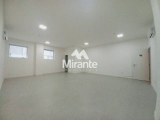 Sala Comercial Para Alugar no bairro São João em Feira De Santana