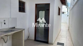 Casa Para Alugar com 3 quartos sendo 1 suíte no bairro Mangabeira em Feira De Santana
