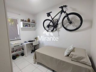 Casa Para Vender no condomínio Vive la Vie com 2 quartos sendo 1 suíte no bairro Registro em Feira De Santana