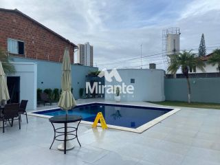 Casa de Condomínio Para Vender com 3 quartos sendo 1 suíte no bairro Santa Mônica em Feira De Santana
