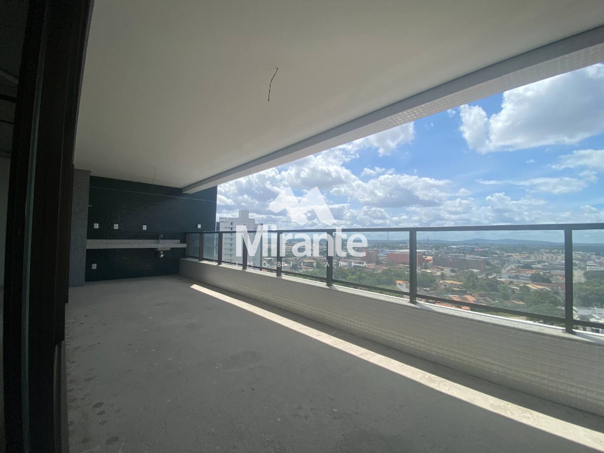 Apartamento Para Vender com 3 quartos sendo 3 suítes no bairro Santa Mônica em Feira De Santana