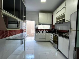 Casa Para Alugar com 7 quartos sendo 2 suítes no bairro Cidade Nova em Feira De Santana