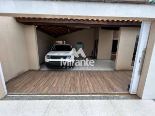 Casa Para Alugar com 7 quartos sendo 2 suítes no bairro Cidade Nova em Feira De Santana