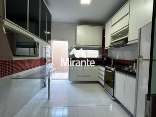 Casa Para Alugar com 7 quartos sendo 2 suítes no bairro Cidade Nova em Feira De Santana