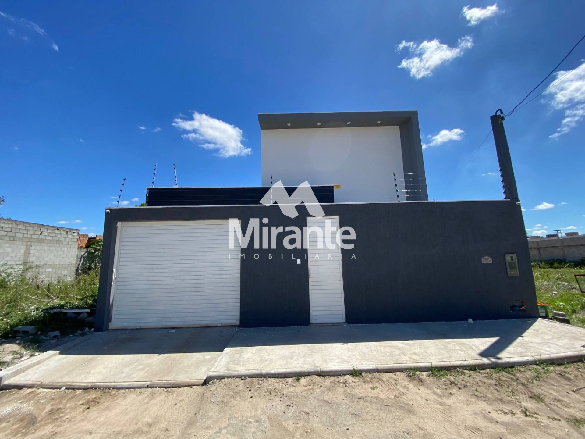 Casa Para Vender com 3 quartos sendo 1 suíte no bairro Sim em Feira De Santana
