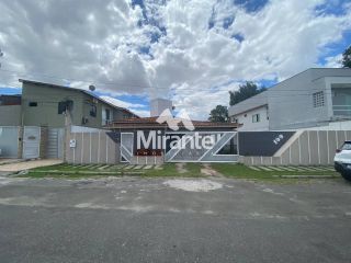 Casa Para Alugar com 3 quartos sendo 1 suíte no bairro Brasília em Feira De Santana